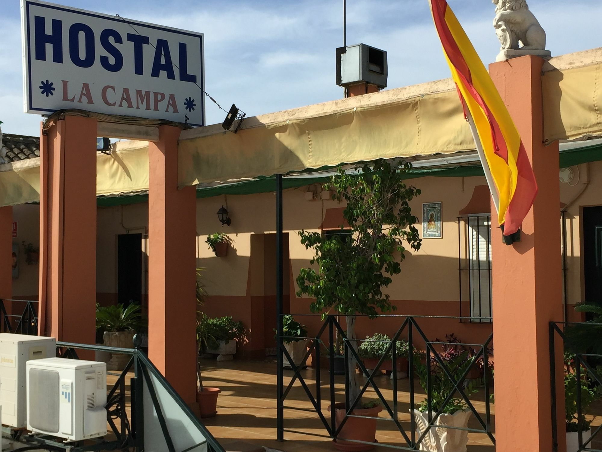 Hostal La Campa Chiclana de la Frontera Exterior photo